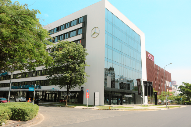 mercedes-benz-truong-chinh.png
