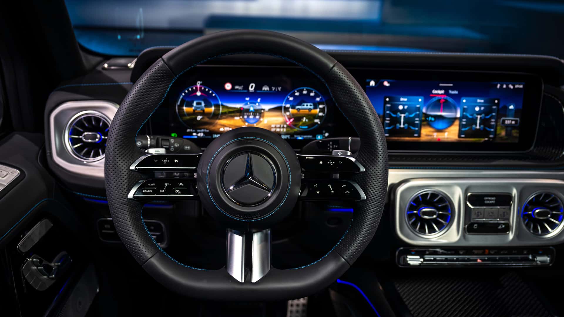 Mercedes G-Class chạy điện ra mắt, trưng bày tại Triển lãm Ô tô Bắc Kinh 2025-mercedes-g580-with-eq-technology (9).jpg