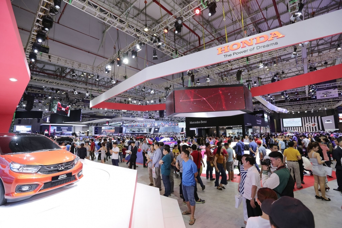 Vietnam Motor Show 2024 sắp diễn ra, quy tụ nhiều thương hiệu lớn VMS_2.jpeg