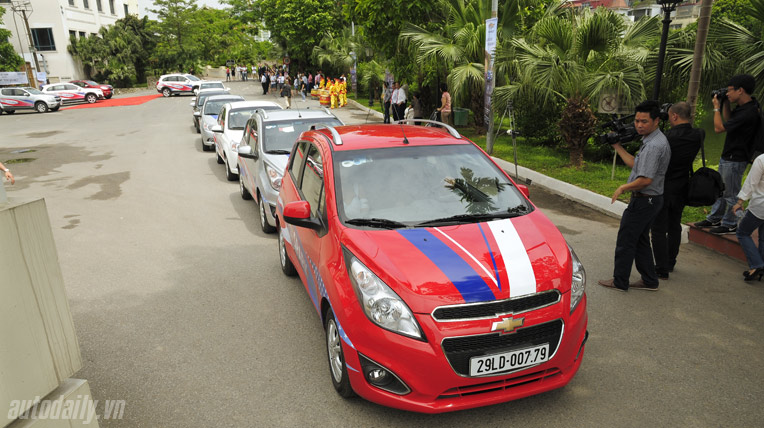 Chevrolet khởi động chương trình lái thử xe quy mô lớn lai-thu-xe-chevrolet (5).jpg