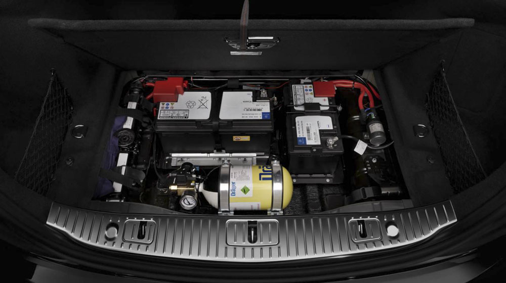 Mercedes-Benz S600 Guard chính thức lộ diện mercedes-benz-s600-guard (8).jpg