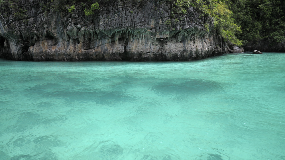 MBFC Caravan, ngày 4: Hòa mình cùng cát, gió, nắng, sóng biển Phi Phi Island mercedes-caravan-vietnam-campuchia-thailand-ngay-4 (38).jpg