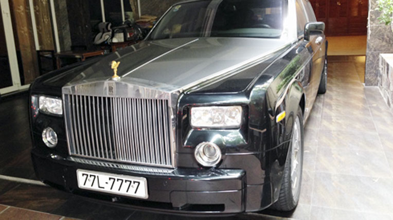 'Số phận' chiếc Phantom chính hãng đầu tiên ở Việt Nam rolls-royce-1.jpg