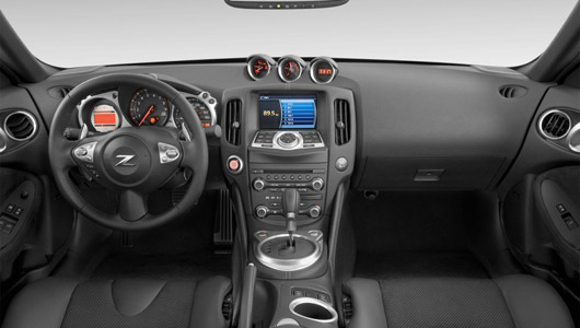 Nissan 370Z – Hiện thân của niềm đam mê - 3