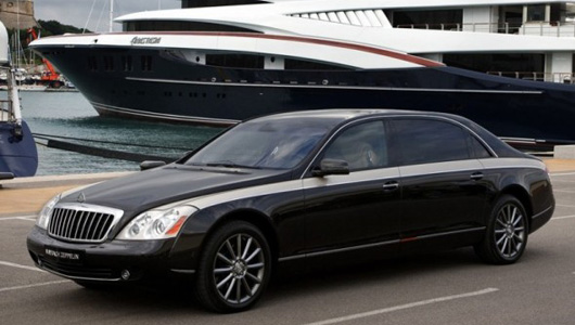 2010-Maybach-Zeppelin-Front