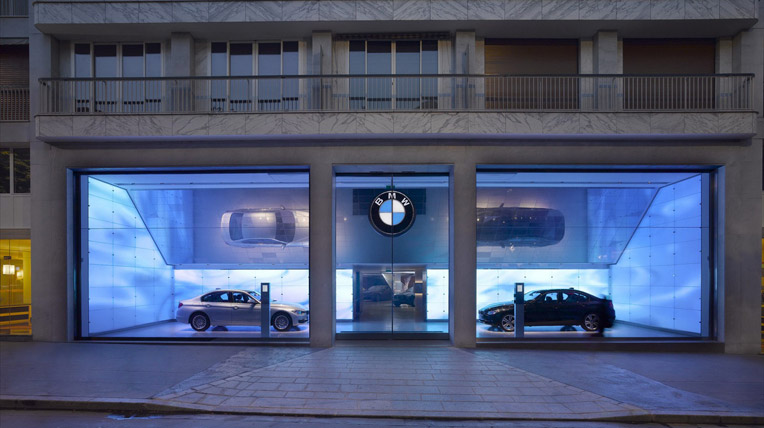 Đại lý BMW mang phong cách Apple