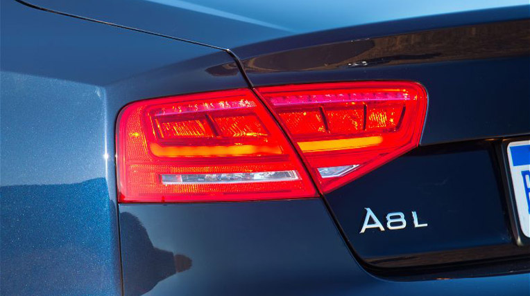 Audi A8 L 3.0T 2013