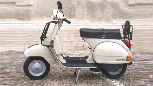 Xe mô tô cho bé Vespa PX150  thegioixetreemcom