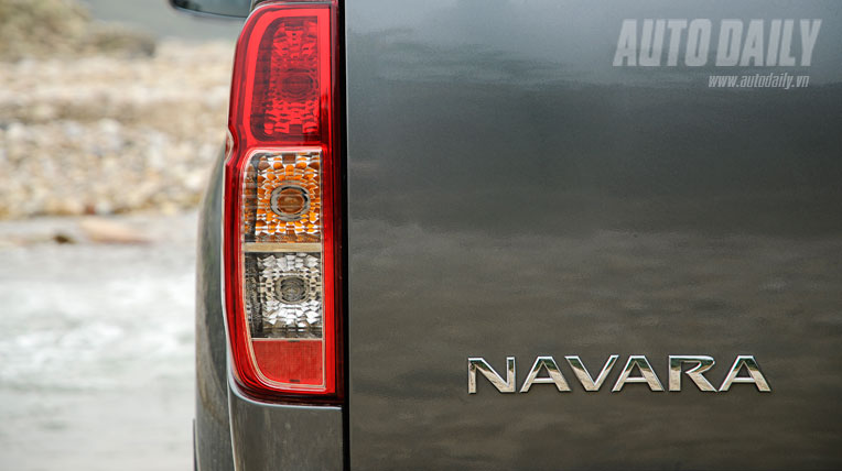 Nissan Navara AT