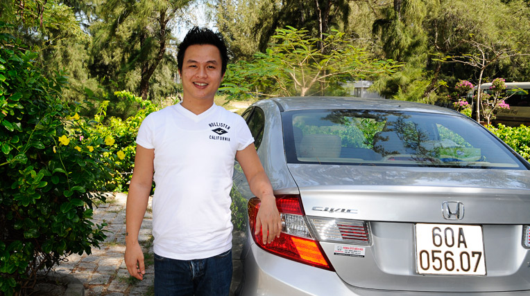 Trổ tài lái xe Honda Civic tiết kiệm nhiên liệu