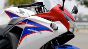 5 mẫu xe máy “hot” trên Autodaily 2012 honda-cbr-150r