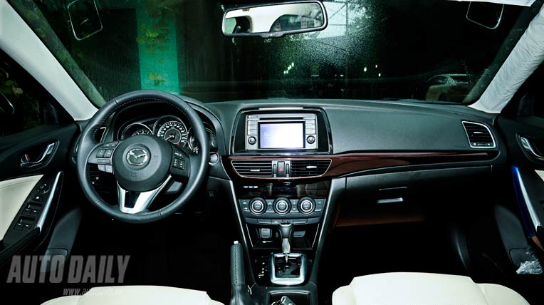 Mazda6 2014 – Sự quyến rũ từ cảm giác lái