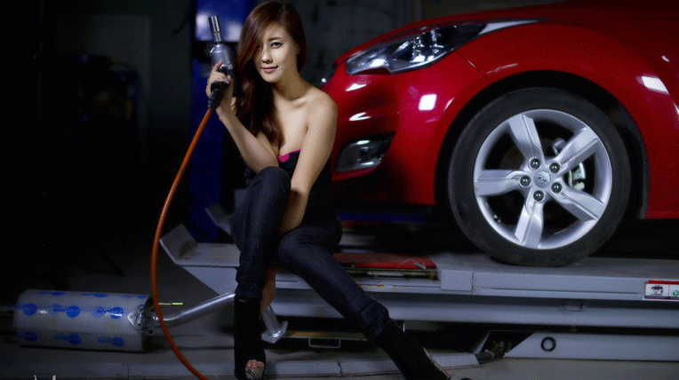 Cô nàng sửa xe Kim Ha Yul