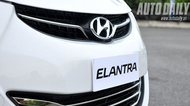 Hyundai Elantra 2013 tại Việt Nam 