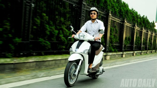 Đánh giá Honda SH Mode và Piaggio Liberty 3V ie piaggio-liberty-3v-ie