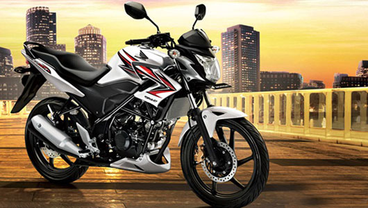 Hire a Honda CB Verza 150 Motorcycle in District 1 from 12 per day