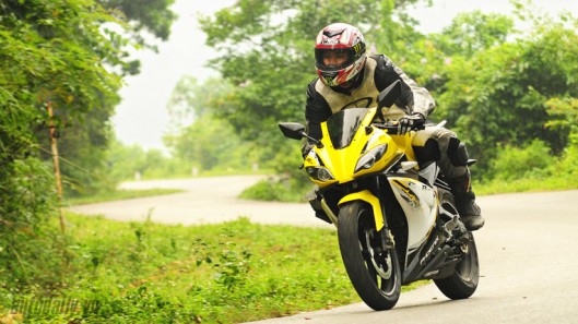 Phoenix R125 2013 – Giải bài toán khó phoenix-r125-2013