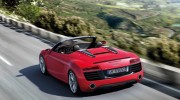 Audi-R8_V10_Spyder_2013_800x600_wallpaper_0e