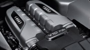 Audi-R8_V10_plus_2013_800x600_wallpaper_1e