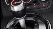 Audi-R8_V10_plus_2013_800x600_wallpaper_21