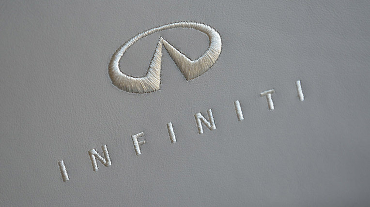 Infiniti QX80 2013