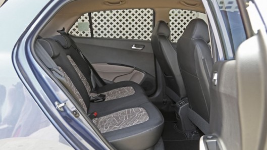 Đánh giá xe nhỏ, tiết kiệm Hyundai Grand i10 Hyundai Grand i10