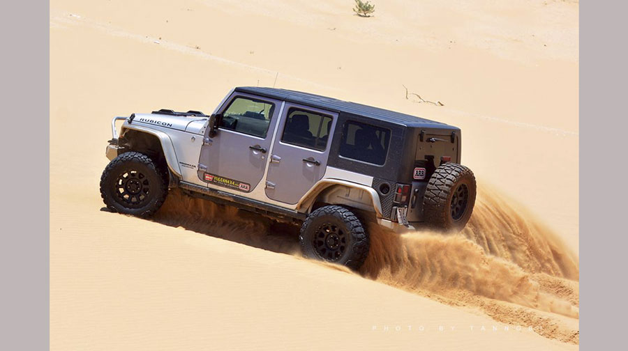 Offroad qua vùng biển đẹp nhất Việt Nam xe-dia-hinh-cat-phan-rang-(1).jpg