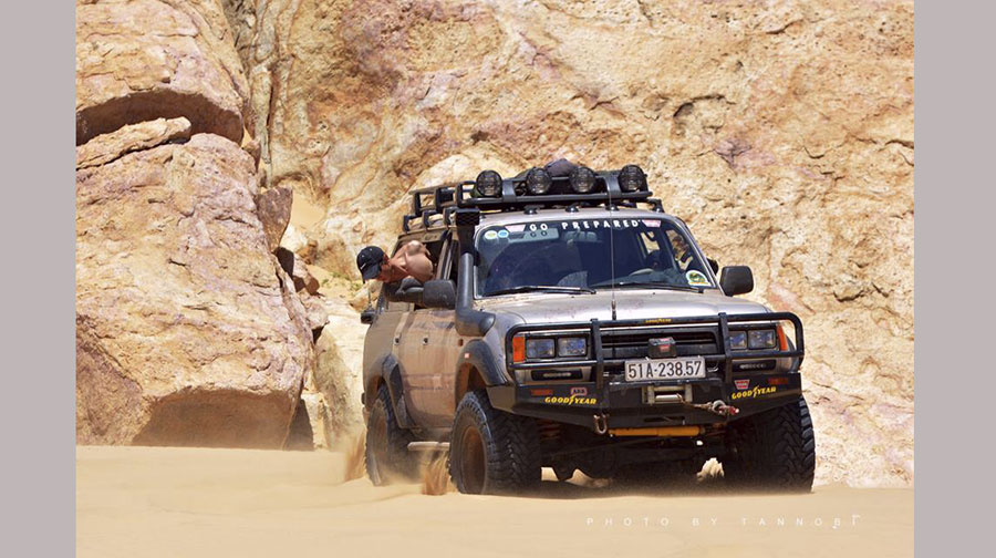 Offroad qua vùng biển đẹp nhất Việt Nam xe-dia-hinh-cat-phan-rang-(14).jpg